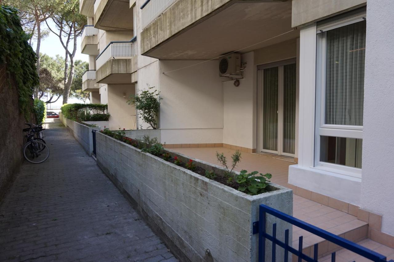 Residence Eva リニャーノ・サッビアドーロ エクステリア 写真